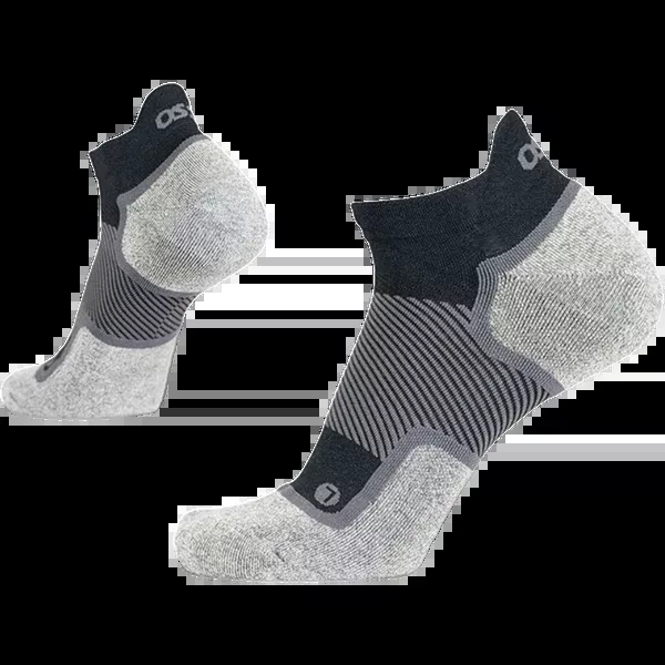 Wide Wellness Performance Socks No Show